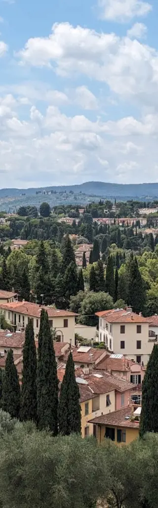 Zugreise durch Italien: Architektur, leckeres Essen und Dolce Vita